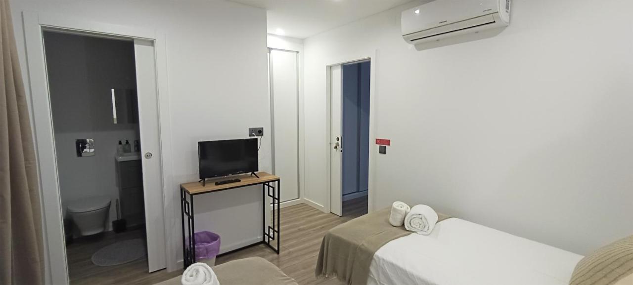 Faro Comfy Ensuite Guest House Esterno foto